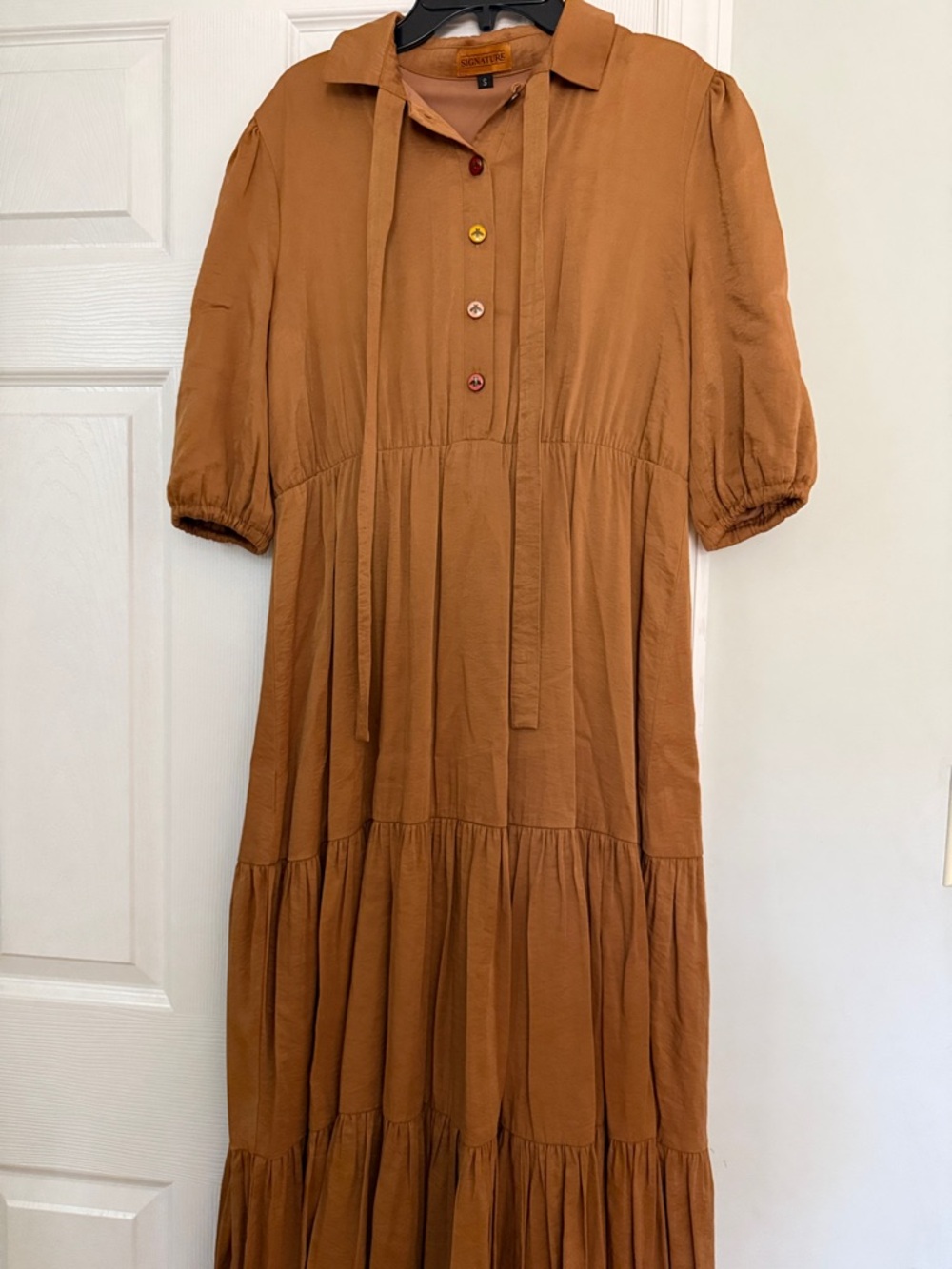Tiered Puff-Sleeve Midi Dress in Warm Caramel
